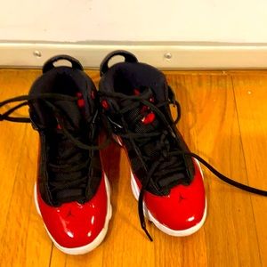 Toddler boys Jordans - 13C